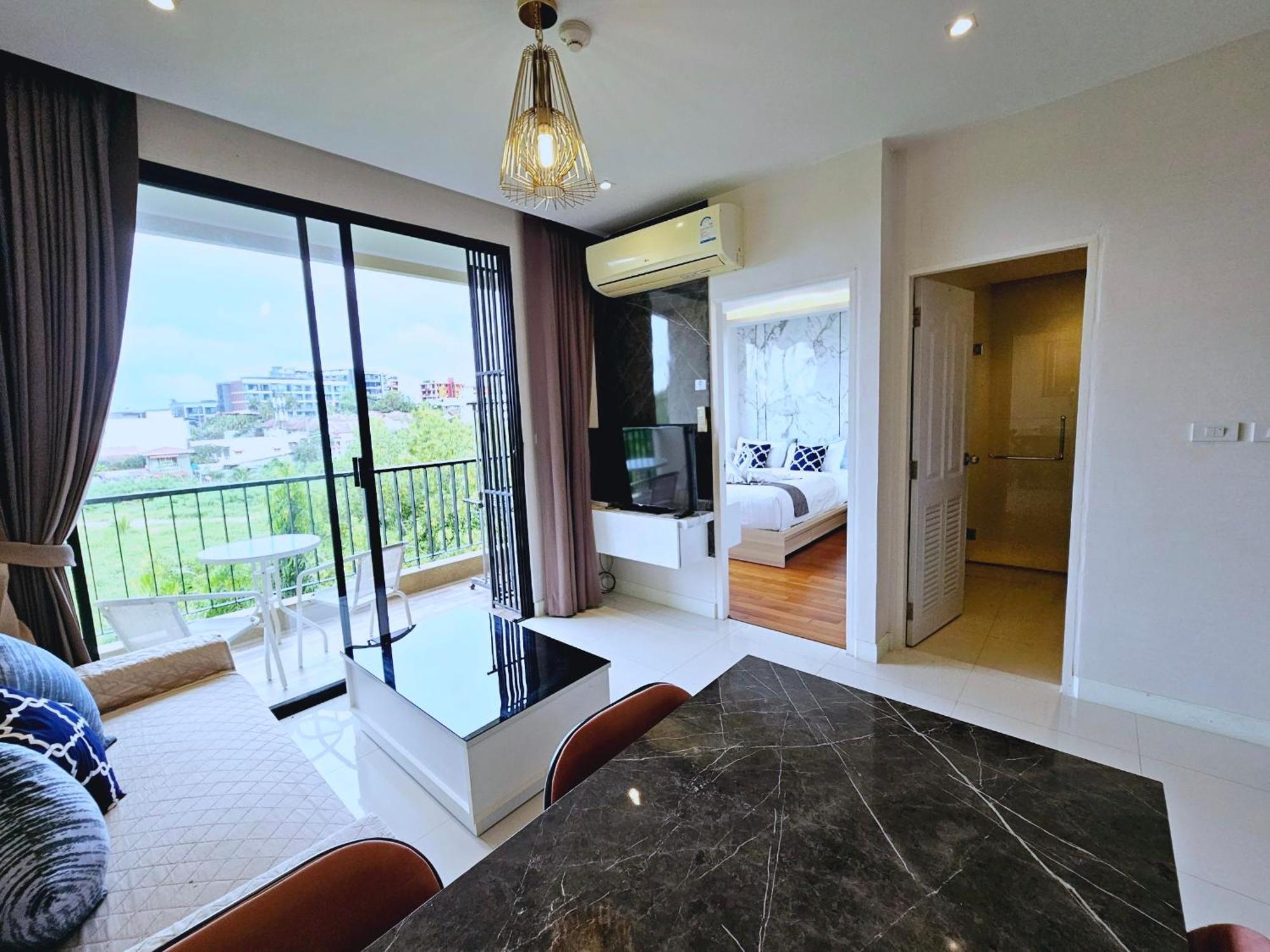 The Lago Naiharn By Sala Estate Nai Harn Exterior photo